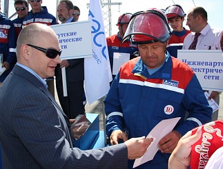 Команда Сургутских электрических сетей стала победителем соревнований профессионального мастерства, проведенных ОАО «Тюменьэнерго» в Нижневартовске