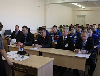 Специалисты ОАО «Тюменьэнерго» прославили людей труда