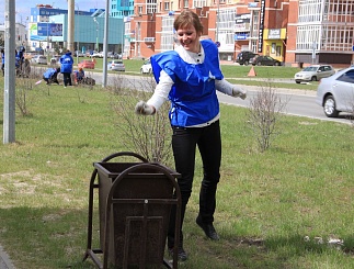 Чистые улицы и дружный коллектив: в «Тюменьэнерго» провели первый в этом году субботник