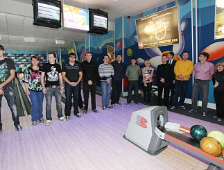 Турнир по боулингу и бильярду, посвященный 30летию ОАО "Тюменьэнерго"