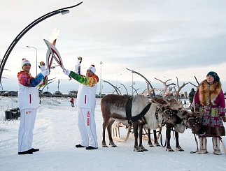 Спорт и труд рядом идут: сотрудница «Тюменьэнерго» Екатерина Садовникова приняла участие в эстафете Олимпийского огня